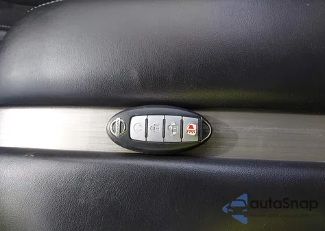 2015 Nissan Murano S из США, поврежденный, VIN 5N1AZ2MH7FN242197